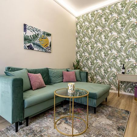 Oasis Apartment On The Broadway With Ac Budapest Kültér fotó