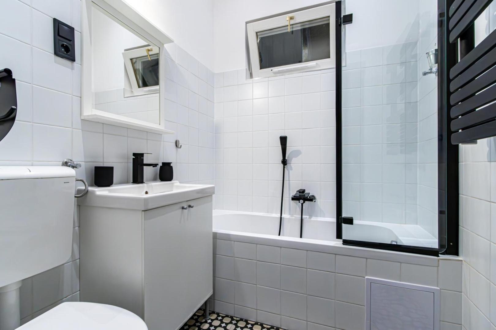 Oasis Apartment On The Broadway With Ac Budapest Kültér fotó