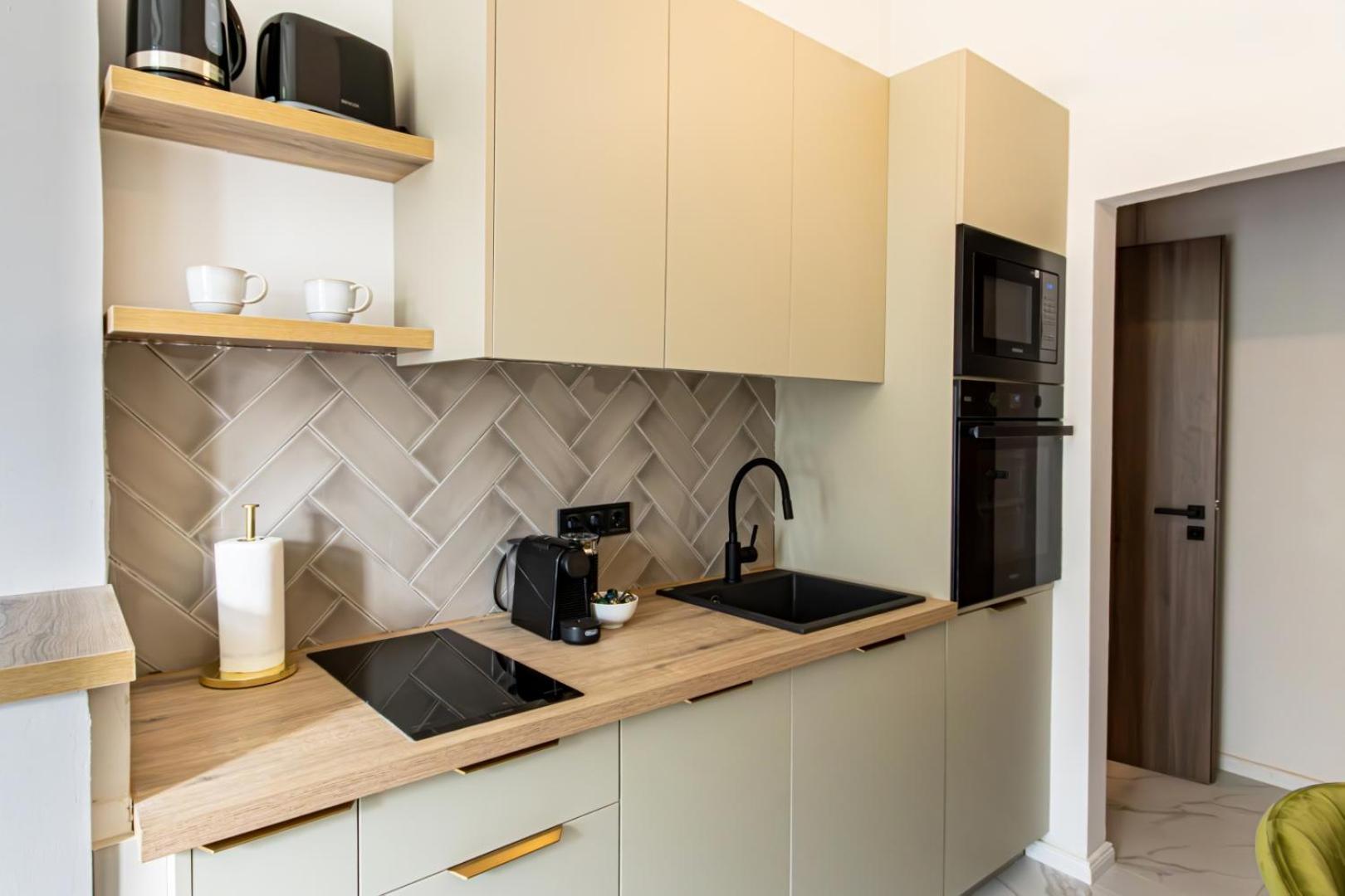 Oasis Apartment On The Broadway With Ac Budapest Kültér fotó